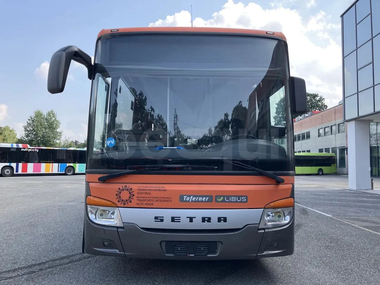Setra S417 - Förortsbuss: bild 2 Setra S417 - Förortsbuss: bild 2