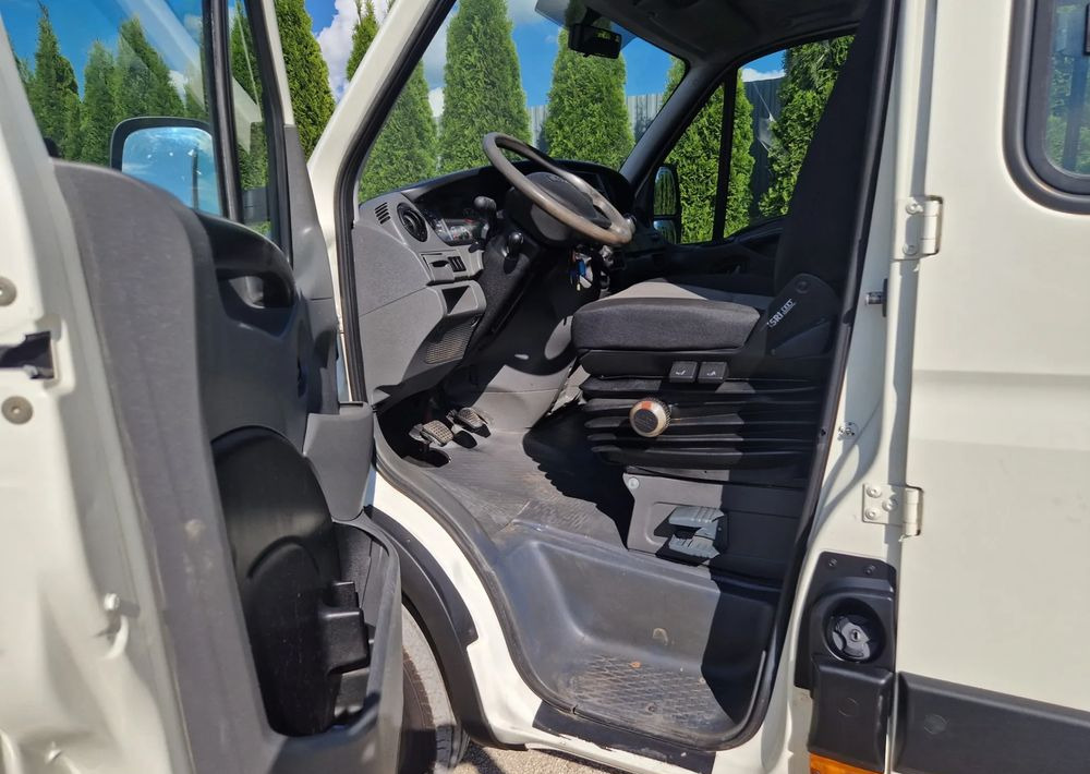 Iveco 35c15 - Transportbil med tippflak: bild 5 Iveco 35c15 - Transportbil med tippflak: bild 5