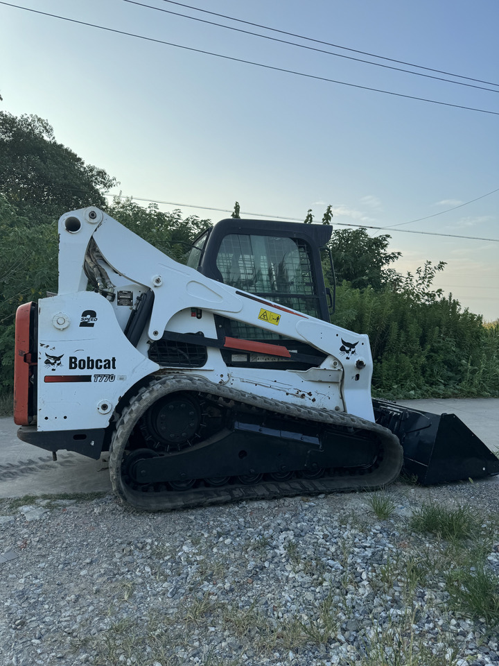 BOBCAT T770 skid steer loader American original - Kompaktlastare/ Slirstyrda lastare: bild 5 BOBCAT T770 skid steer loader American original - Kompaktlastare/ Slirstyrda lastare: bild 5