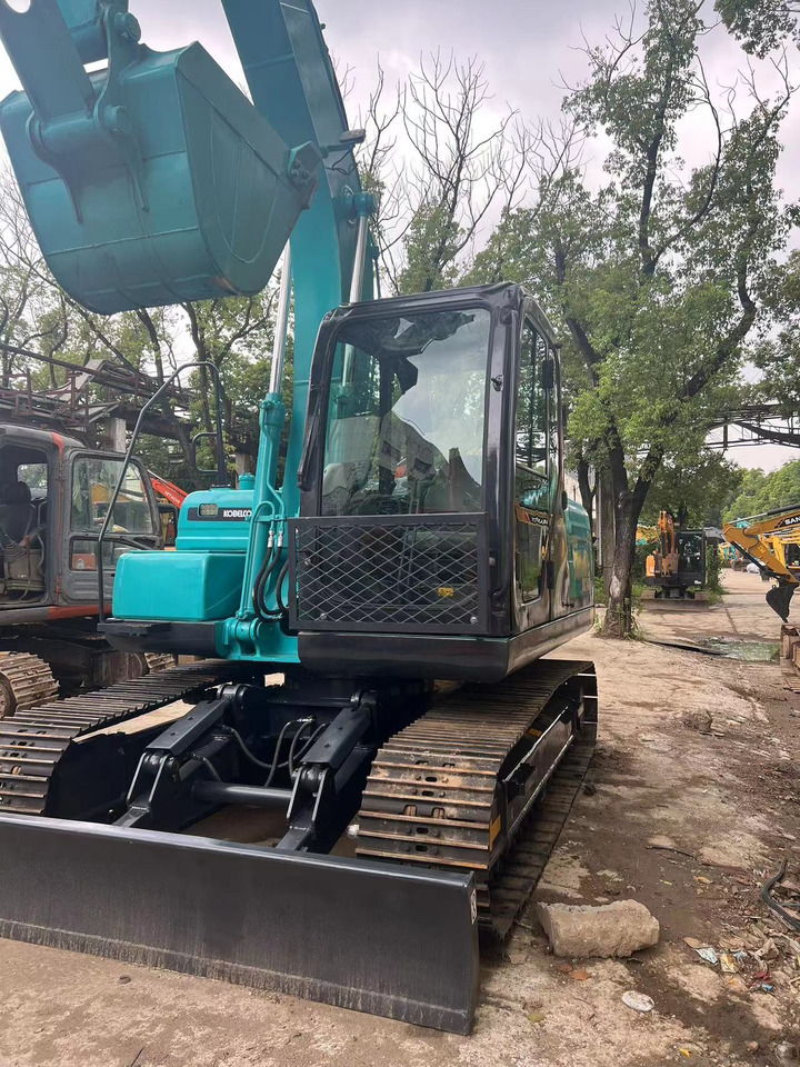 KOBELCO sk140 used excavator good condition for sale - Bandgrävare: bild 4 KOBELCO sk140 used excavator good condition for sale - Bandgrävare: bild 4