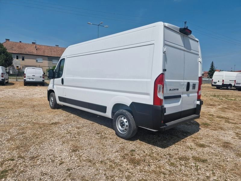 Fiat Ducato H2 Kastenwagen 35 L2H2 140 Multijet Flach - Volymskåp: bild 2 Fiat Ducato H2 Kastenwagen 35 L2H2 140 Multijet Flach - Volymskåp: bild 2