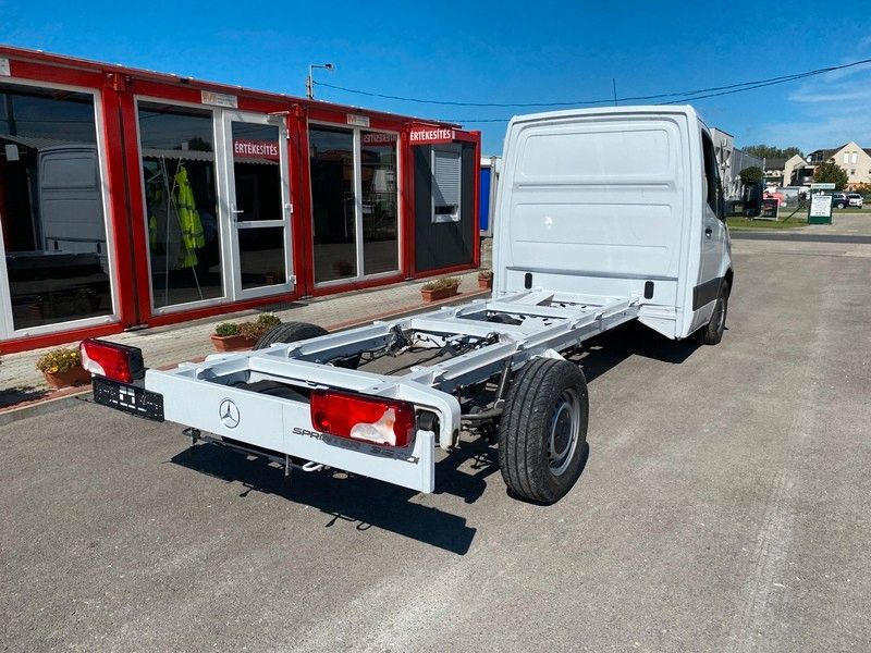 Mercedes-Benz Sprinter 315 Doka Kipper 3,5T Anhängelast - Transportbil med tippflak: bild 4 Mercedes-Benz Sprinter 315 Doka Kipper 3,5T Anhängelast - Transportbil med tippflak: bild 4