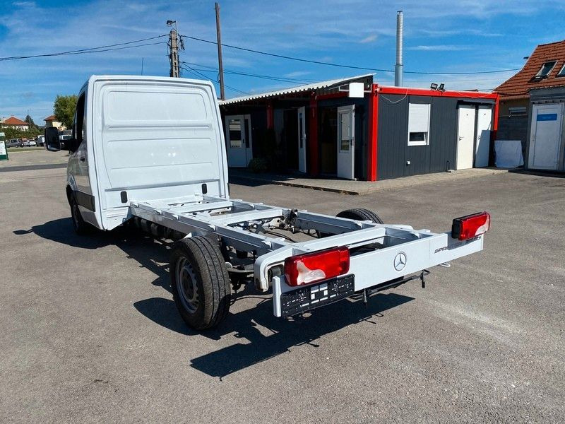 Mercedes-Benz Sprinter 315 Doka Kipper 3,5T Anhängelast - Transportbil med tippflak: bild 5 Mercedes-Benz Sprinter 315 Doka Kipper 3,5T Anhängelast - Transportbil med tippflak: bild 5