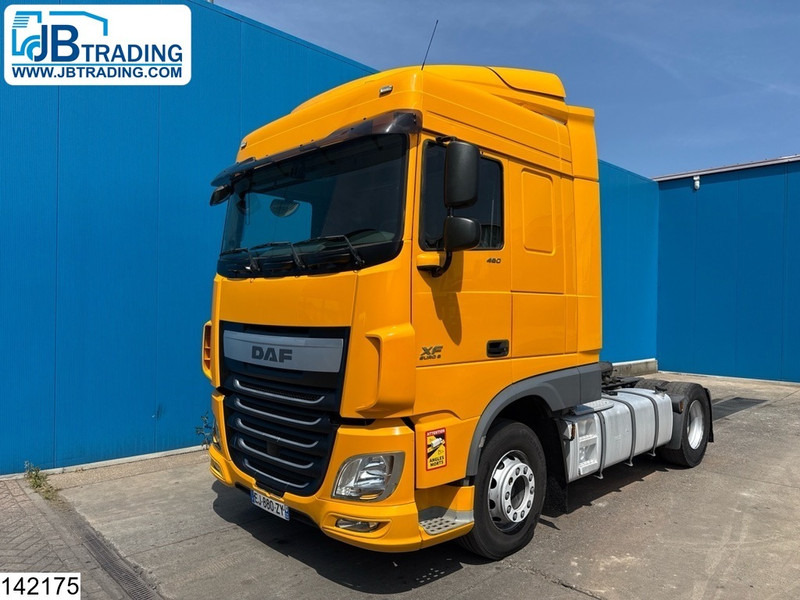 DAF XF 460 EURO 6, PTO - Dragbil: bild 1 DAF XF 460 EURO 6, PTO - Dragbil: bild 1