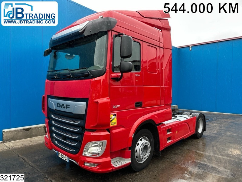 DAF XF 530 EURO 6, Standairco, PTO - Dragbil: bild 1 DAF XF 530 EURO 6, Standairco, PTO - Dragbil: bild 1