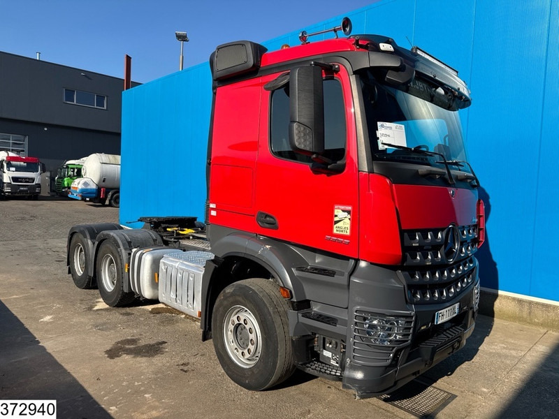 Mercedes-Benz Arocs 3353 6x4, EURO 6, Retarder, Hydrauliek - Dragbil: bild 3 Mercedes-Benz Arocs 3353 6x4, EURO 6, Retarder, Hydrauliek - Dragbil: bild 3