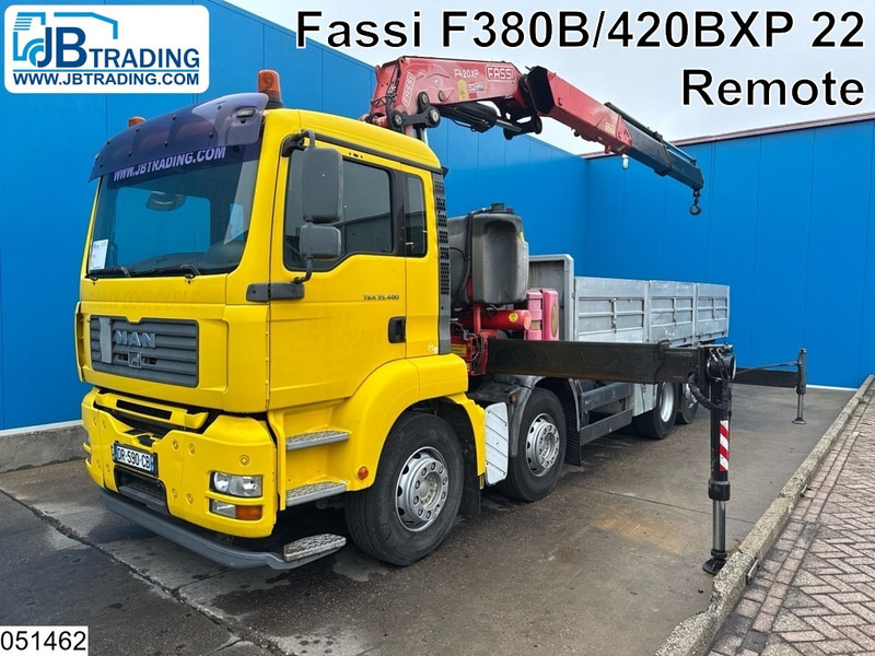 MAN TGA 35 400 8x2, Handgeschakeld, Fassi, Remote - Flakbil, Kranbil: bild 1 MAN TGA 35 400 8x2, Handgeschakeld, Fassi, Remote - Flakbil, Kranbil: bild 1