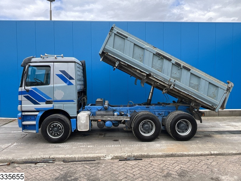 Mercedes-Benz Actros 2643 6x4, EURO 2, Manual, Retarder - Tippbil lastbil: bild 3 Mercedes-Benz Actros 2643 6x4, EURO 2, Manual, Retarder - Tippbil lastbil: bild 3