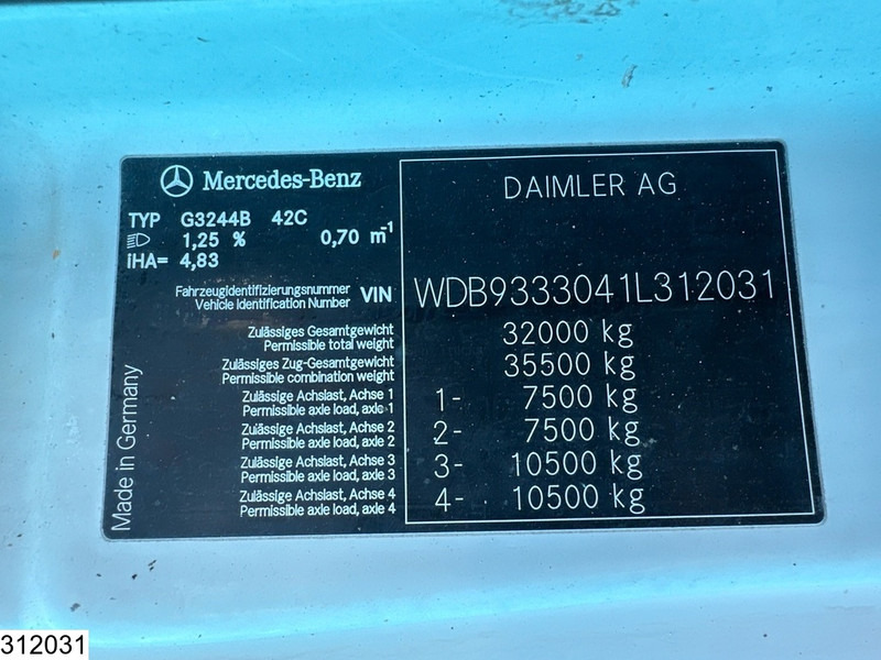Mercedes-Benz Actros 3244 8x4, PUMI, Putzmeister, 24 MTR, Telligent 16 - Betongpump: bild 5 Mercedes-Benz Actros 3244 8x4, PUMI, Putzmeister, 24 MTR, Telligent 16 - Betongpump: bild 5