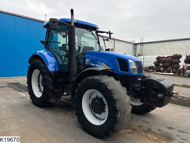 New Holland T6080 - Traktor: bild 4 New Holland T6080 - Traktor: bild 4