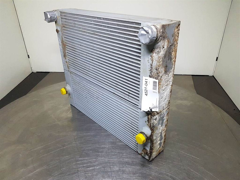 Ahlmann AZ210E-23123600 / 23123599-Cooler/Kühler/Koeler - Motor för Byggmaskiner: bild 2 Ahlmann AZ210E-23123600 / 23123599-Cooler/Kühler/Koeler - Motor för Byggmaskiner: bild 2