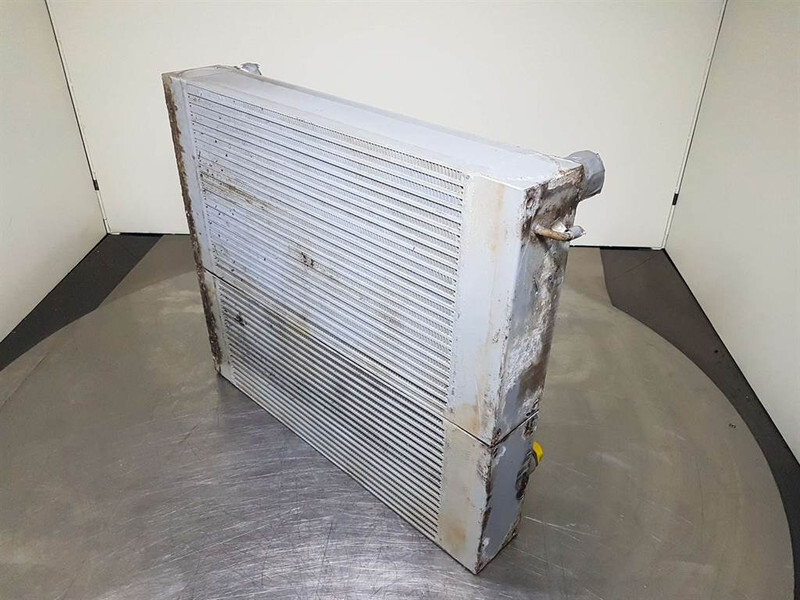 Ahlmann AZ210E-23123600 / 23123599-Cooler/Kühler/Koeler - Motor för Byggmaskiner: bild 3 Ahlmann AZ210E-23123600 / 23123599-Cooler/Kühler/Koeler - Motor för Byggmaskiner: bild 3