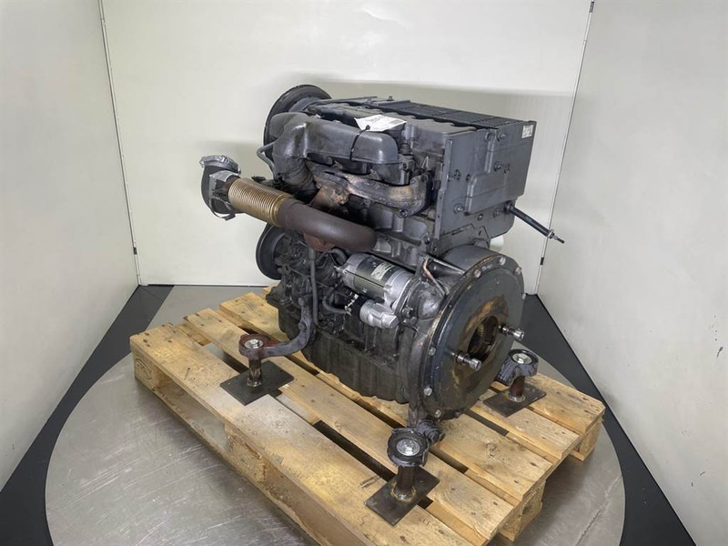 Ahlmann AZ6-Deutz BF4L2011-Engine/Motor - Motor för Byggmaskiner: bild 4 Ahlmann AZ6-Deutz BF4L2011-Engine/Motor - Motor för Byggmaskiner: bild 4