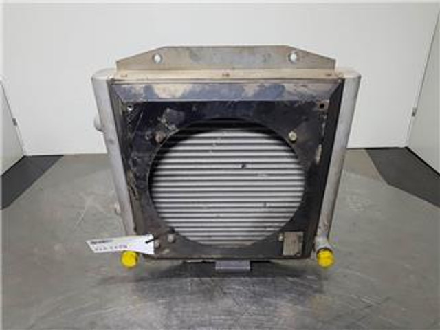 Atlas AR65 - Nissens 3976152-Oil cooler/Ölkühler/Oliekoe - Hydraulik för Byggmaskiner: bild 1 Atlas AR65 - Nissens 3976152-Oil cooler/Ölkühler/Oliekoe - Hydraulik för Byggmaskiner: bild 1