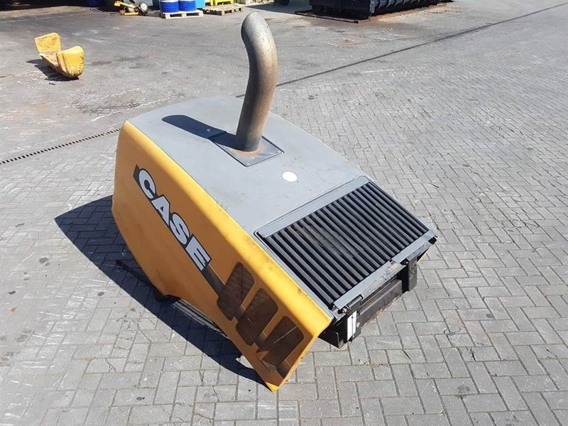 Case 621D - Engine hood/Motorhaube/Motorkap - Ram/ Chassi för Byggmaskiner: bild 2 Case 621D - Engine hood/Motorhaube/Motorkap - Ram/ Chassi för Byggmaskiner: bild 2