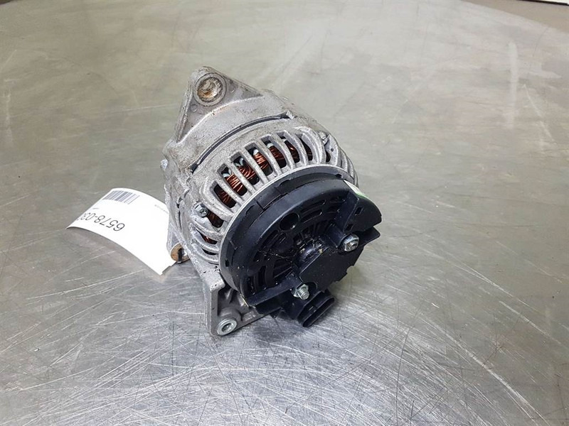 Case 621D-Plusline 0.124.655.005+-Alternator/Dynamo - Motor för Byggmaskiner: bild 4 Case 621D-Plusline 0.124.655.005+-Alternator/Dynamo - Motor för Byggmaskiner: bild 4
