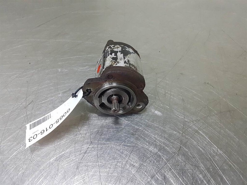 Kracht KP1/22A10AS0A - Gearpump/Zahnradpumpe - Hydraulik för Byggmaskiner: bild 2 Kracht KP1/22A10AS0A - Gearpump/Zahnradpumpe - Hydraulik för Byggmaskiner: bild 2