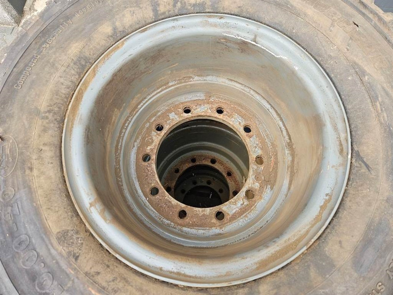 Liebherr 10.00-20 - Tire/Reifen/Band - Däck och fälgar för Byggmaskiner: bild 5 Liebherr 10.00-20 - Tire/Reifen/Band - Däck och fälgar för Byggmaskiner: bild 5