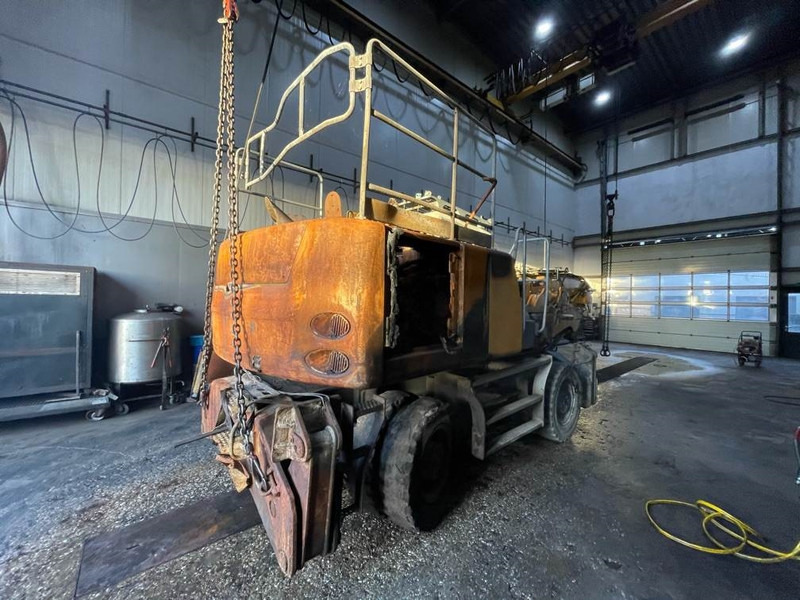 Liebherr LH 22 M - (For parts) - Grävmaskin på däck: bild 3 Liebherr LH 22 M - (For parts) - Grävmaskin på däck: bild 3