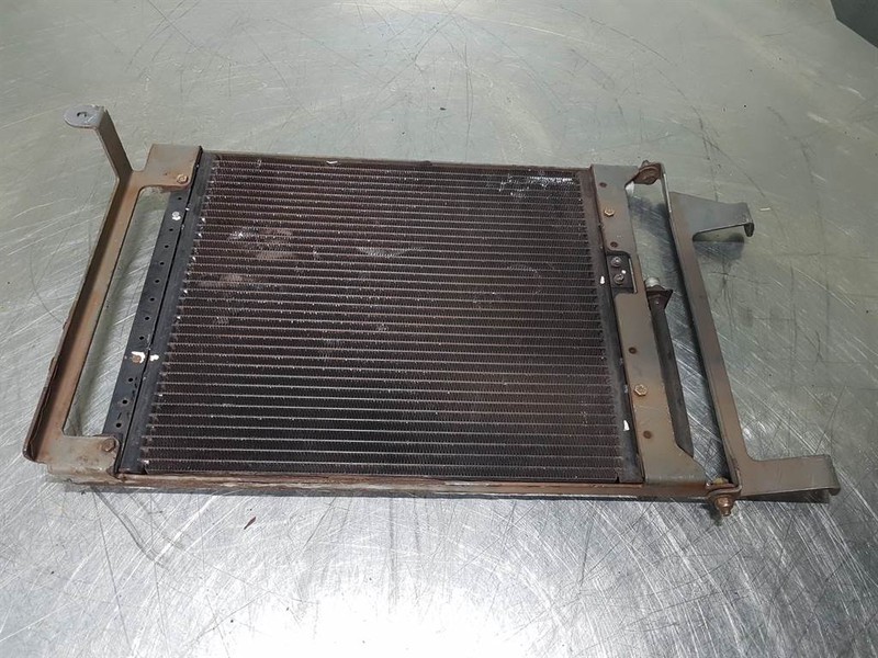 SANDEN MFC-2046AE-Airco condenser/Klimakondensator - Ram/ Chassi för Byggmaskiner: bild 1 SANDEN MFC-2046AE-Airco condenser/Klimakondensator - Ram/ Chassi för Byggmaskiner: bild 1