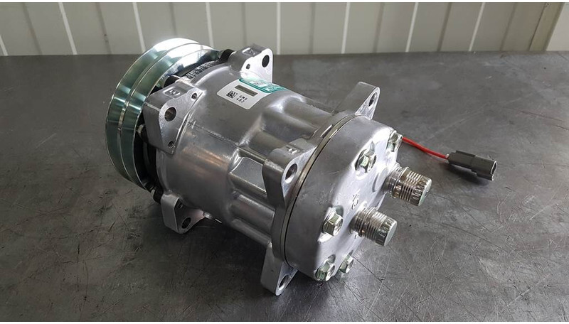 SANDEN SD7H15-S8227-Compressor/Kompressor/Aircopom - Motor och reservdelar för Byggmaskiner: bild 2 SANDEN SD7H15-S8227-Compressor/Kompressor/Aircopom - Motor och reservdelar för Byggmaskiner: bild 2