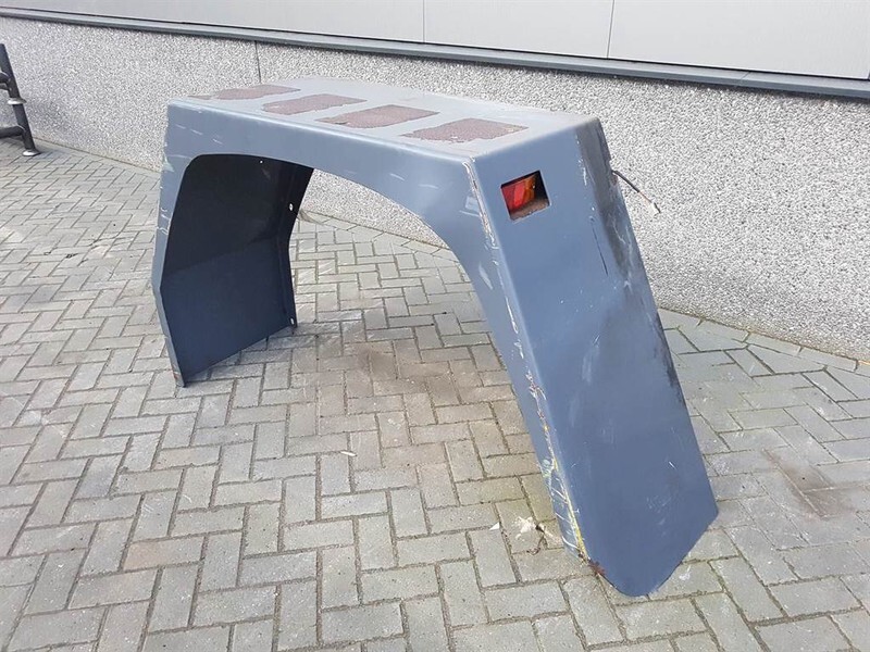 Terex TL210-0457006031-Mud guard/Kotfluegel/Spatbord - Ram/ Chassi för Byggmaskiner: bild 3 Terex TL210-0457006031-Mud guard/Kotfluegel/Spatbord - Ram/ Chassi för Byggmaskiner: bild 3