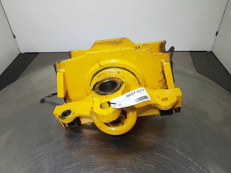 Volvo L30G-ZM2815785-Articulation/Knickgelenke/Knikstuk - Ram/ Chassi för Byggmaskiner: bild 1 Volvo L30G-ZM2815785-Articulation/Knickgelenke/Knikstuk - Ram/ Chassi för Byggmaskiner: bild 1