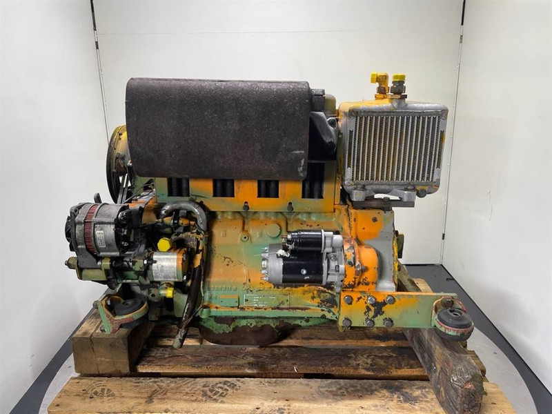 Zettelmeyer ZL801-Deutz F4L912-Engine/Motor - Motor för Byggmaskiner: bild 4 Zettelmeyer ZL801-Deutz F4L912-Engine/Motor - Motor för Byggmaskiner: bild 4