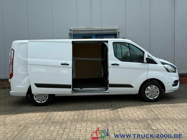Ford Transit Custom Lang Trend 3Sitzer + Klima + DAB - Små skåpbil: bild 3 Ford Transit Custom Lang Trend 3Sitzer + Klima + DAB - Små skåpbil: bild 3