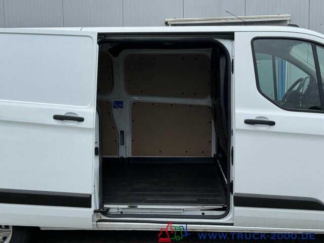 Ford Transit Custom Lang Trend 3Sitzer + Klima + DAB - Små skåpbil: bild 5 Ford Transit Custom Lang Trend 3Sitzer + Klima + DAB - Små skåpbil: bild 5