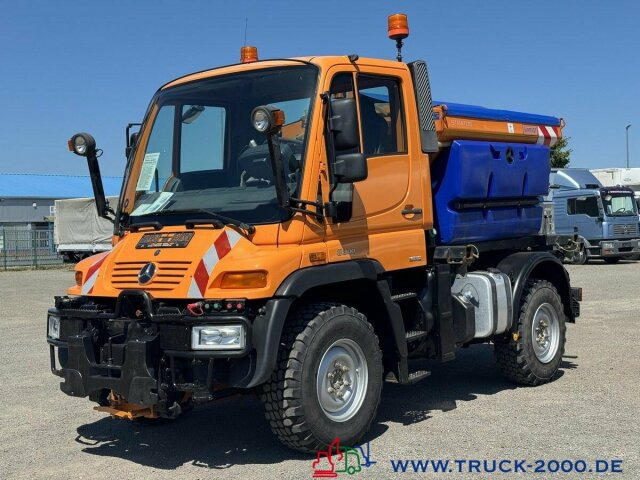 Unimog U300 4x4 Winterdienst Salzstreuer Zapfwelle - Lastbil: bild 4 Unimog U300 4x4 Winterdienst Salzstreuer Zapfwelle - Lastbil: bild 4