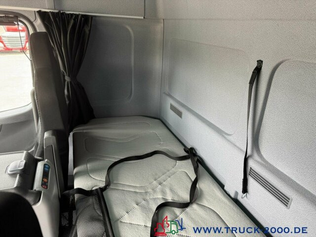 Mercedes-Benz Atego 1227 Big Space Großes Haus 7,2m Pritsche - Flakbil: bild 3 Mercedes-Benz Atego 1227 Big Space Großes Haus 7,2m Pritsche - Flakbil: bild 3