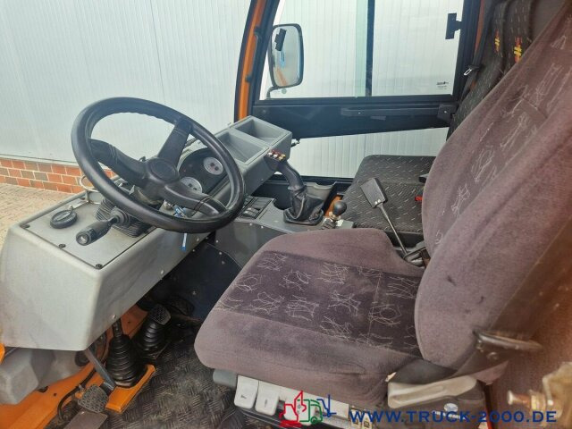 Multicar Boki 1152B 4x4 3 S.Kipper Frontheber Klima 1.Hd. - Tippbil lastbil, Utility/ Specialfordon: bild 3 Multicar Boki 1152B 4x4 3 S.Kipper Frontheber Klima 1.Hd. - Tippbil lastbil, Utility/ Specialfordon: bild 3