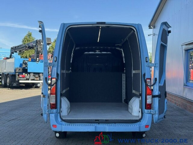 Renault Master 2.3 DCI 150 Autom. Möbeltransporter Klima - Skåpbil: bild 2 Renault Master 2.3 DCI 150 Autom. Möbeltransporter Klima - Skåpbil: bild 2