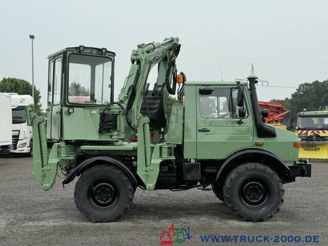 Unimog U427/10 Schaeff Mobilbagger AT 16 NUR 175 TKM - Transportbil: bild 3 Unimog U427/10 Schaeff Mobilbagger AT 16 NUR 175 TKM - Transportbil: bild 3