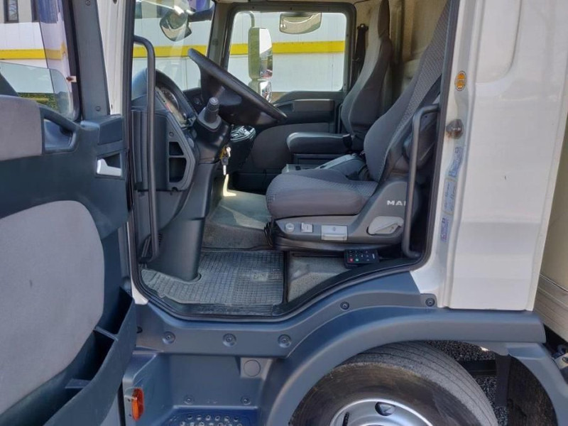 MAN TGL 12.210 Automaat euro4 - Lastbil med skåp: bild 5 MAN TGL 12.210 Automaat euro4 - Lastbil med skåp: bild 5