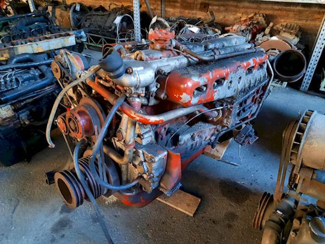 Iveco 8210.22 - Motor för Lastbil: bild 1 Iveco 8210.22 - Motor för Lastbil: bild 1