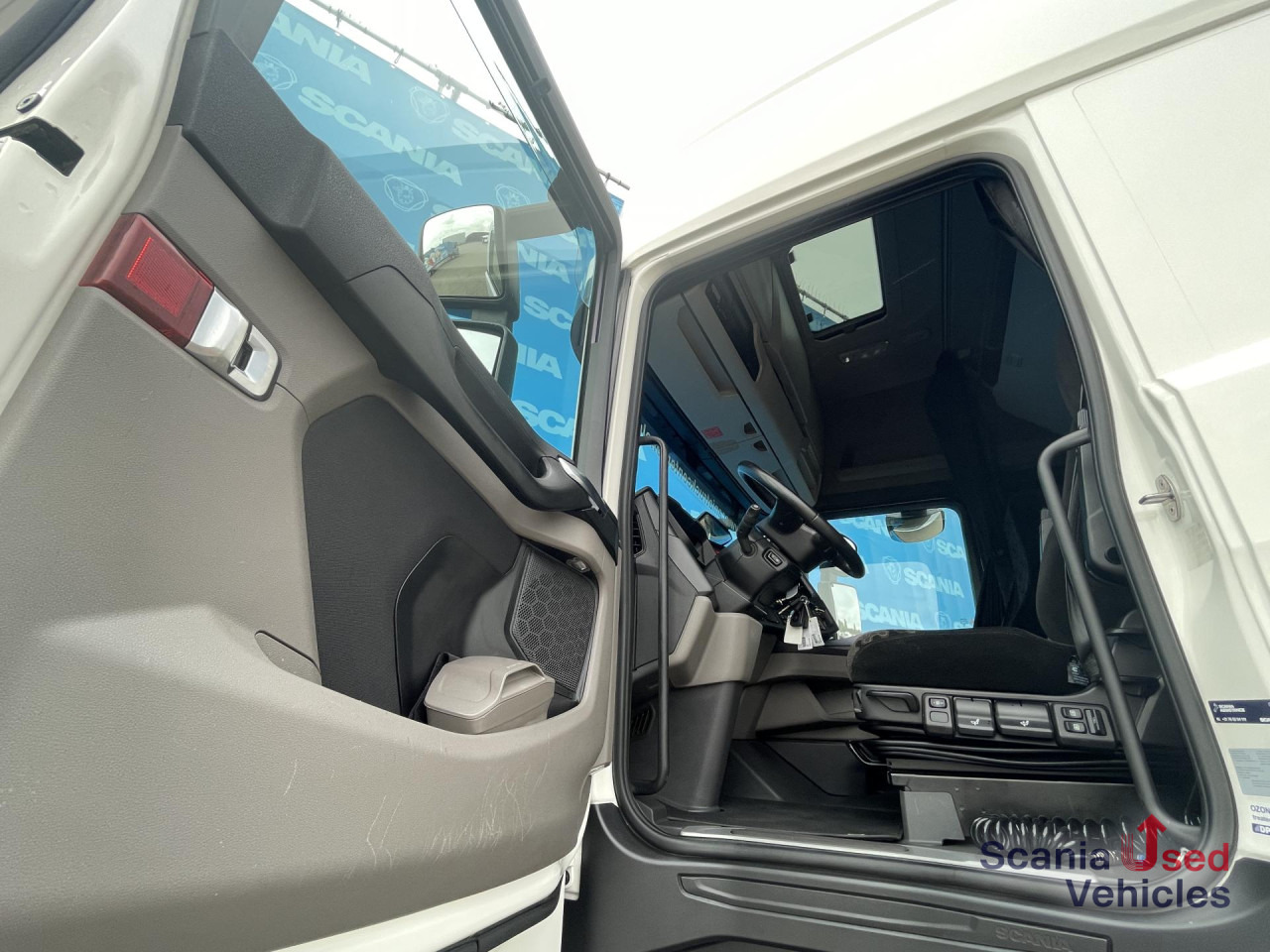 SCANIA S 500 A4x2NB RETARDER P-AIRCO FULL AIR 8T ACC - Dragbil: bild 4 SCANIA S 500 A4x2NB RETARDER P-AIRCO FULL AIR 8T ACC - Dragbil: bild 4