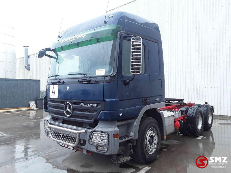 Mercedes-Benz Actros 2648 6x4 lames steel - Dragbil: bild 3 Mercedes-Benz Actros 2648 6x4 lames steel - Dragbil: bild 3