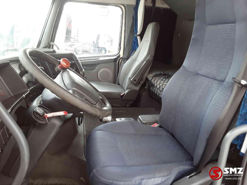 Interior photo 2: Dragbil Volvo FH 12 420 Globe Xl 780'km