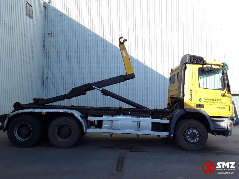 Mercedes-Benz Actros 2636 6x4 steel lames 3x - Containerbil/ Växelflak lastbil: bild 4 Mercedes-Benz Actros 2636 6x4 steel lames 3x - Containerbil/ Växelflak lastbil: bild 4