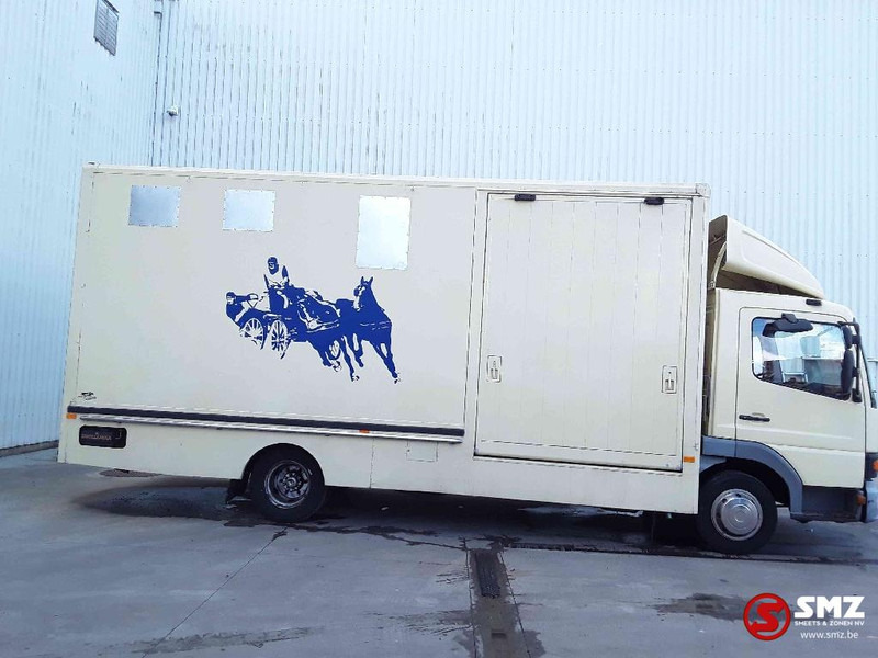 Mercedes-Benz Atego 815 - Lastbil med skåp: bild 4 Mercedes-Benz Atego 815 - Lastbil med skåp: bild 4