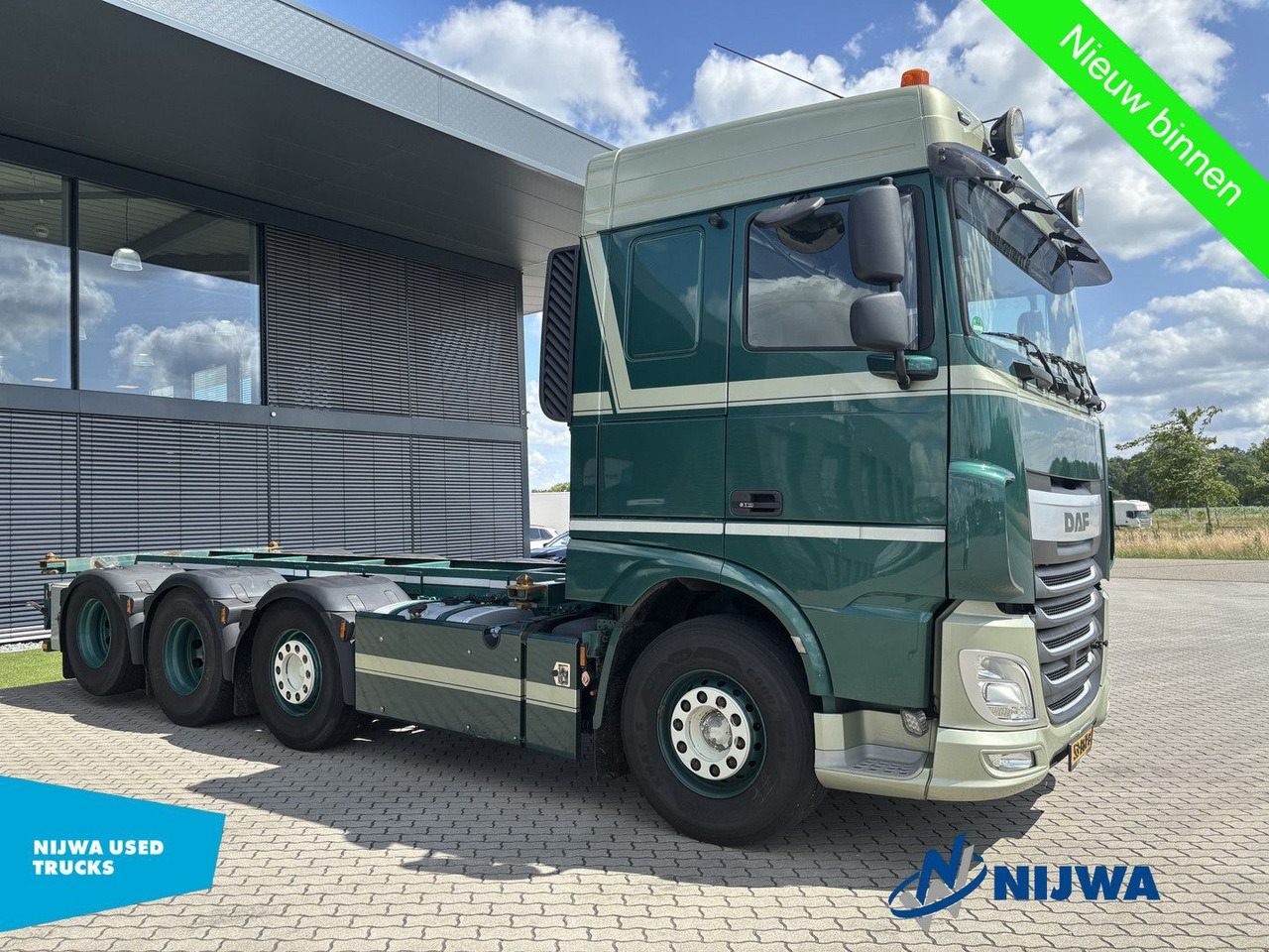 DAF XF 460 8x2 20ft container systeem - Lastväxlare lastbil: bild 2 DAF XF 460 8x2 20ft container systeem - Lastväxlare lastbil: bild 2