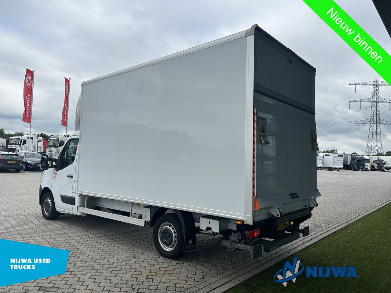 Renault Master T35 145 Laadkep + Zijdeur Kasten - Skåpbil: bild 4 Renault Master T35 145 Laadkep + Zijdeur Kasten - Skåpbil: bild 4