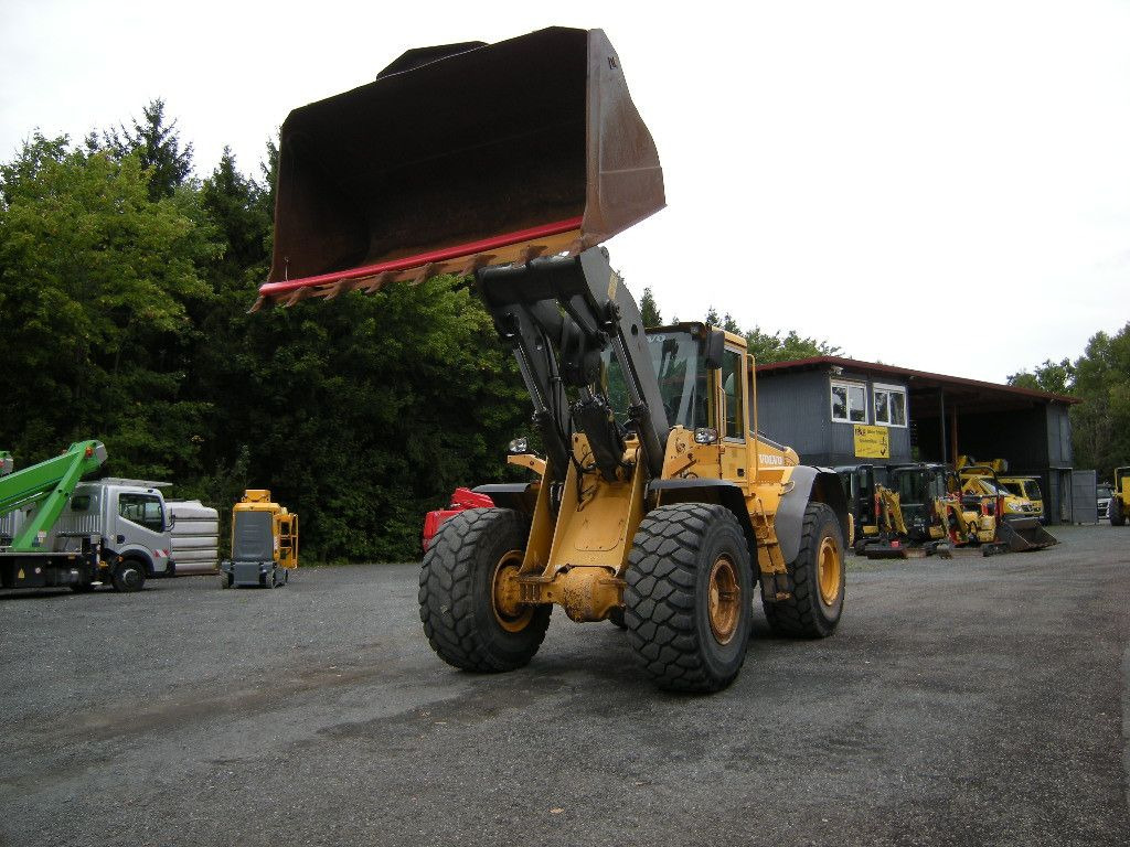 Volvo L 120 E - Hjullastare: bild 4 Volvo L 120 E - Hjullastare: bild 4