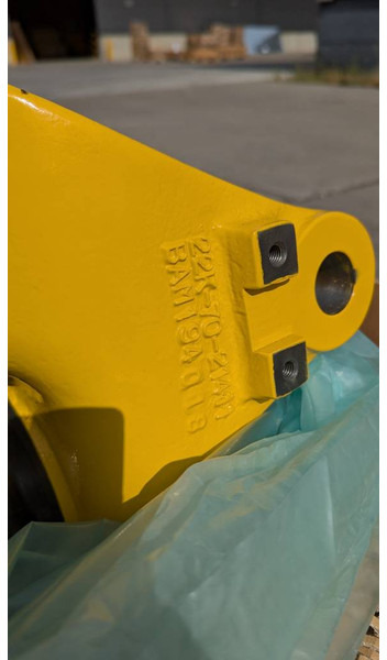 Komatsu PC26MR-3 BRACKET 22K-70-21411 - Ram/ Chassi för Byggmaskiner: bild 4 Komatsu PC26MR-3 BRACKET 22K-70-21411 - Ram/ Chassi för Byggmaskiner: bild 4