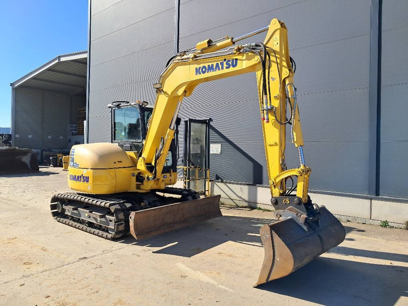 Komatsu PC80MR-5E0 - Minigrävmaskin: bild 1 Komatsu PC80MR-5E0 - Minigrävmaskin: bild 1
