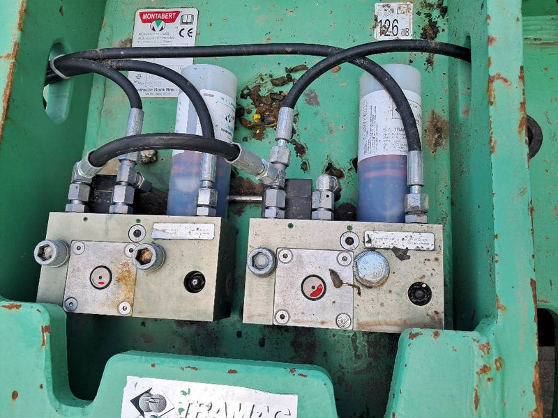 MONTABERT BRV7000 - Hydraulisk hammare för Byggmaskiner: bild 5 MONTABERT BRV7000 - Hydraulisk hammare för Byggmaskiner: bild 5
