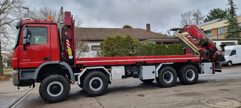 Mercedes-Benz AK 8X8 FASSI 660 EINZELBER SEILWINDE - Kranbil: bild 1 Mercedes-Benz AK 8X8 FASSI 660 EINZELBER SEILWINDE - Kranbil: bild 1