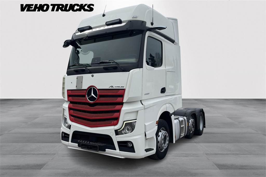 Mercedes-Benz ACTROS ACTROS 2551LS 6x2/4 Väliteli - Dragbil: bild 1 Mercedes-Benz ACTROS ACTROS 2551LS 6x2/4 Väliteli - Dragbil: bild 1